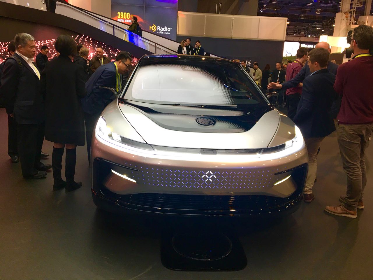 CES 2017: Widzieliśmy najbardziej futurystyczny samochód ostatnich lat