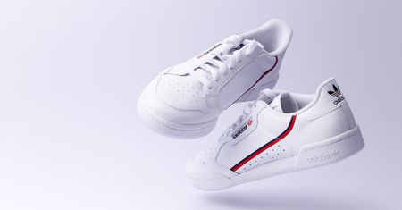 Półbuty Adidas. Najlepsze okazje dla niej