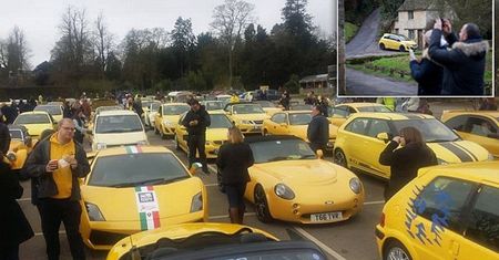 Zdemolowali staruszkowi samochód. Bo nie podobał im się kolor