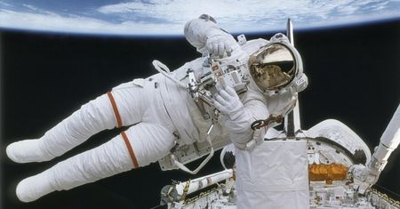 Będzie następca Hermaszewskiego. Polski astronauta wyleci po 2025 roku