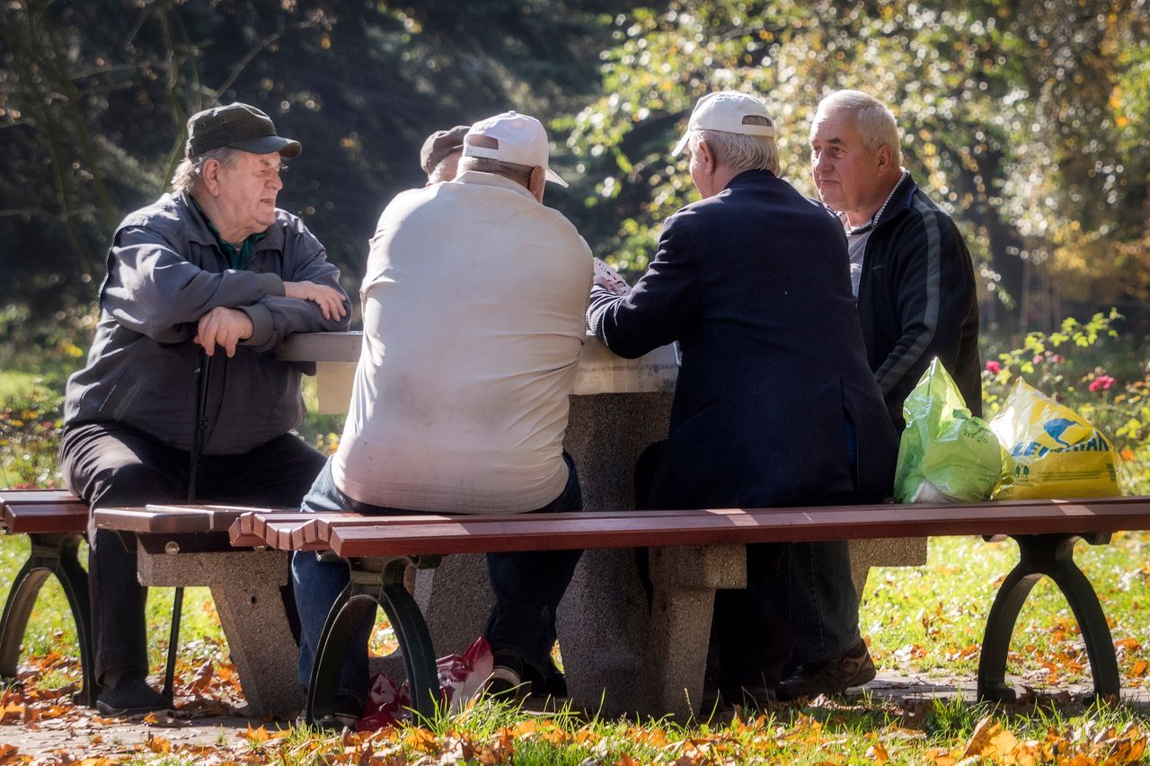 Bezdomny oprowadzał po krakowskiej Nowej Hucie. Ludzie pokochali pana Tadeusza