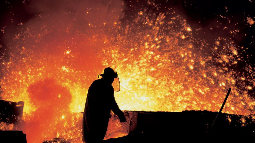 Długi przemysłu rosną przez spowolnienie gospodarcze.