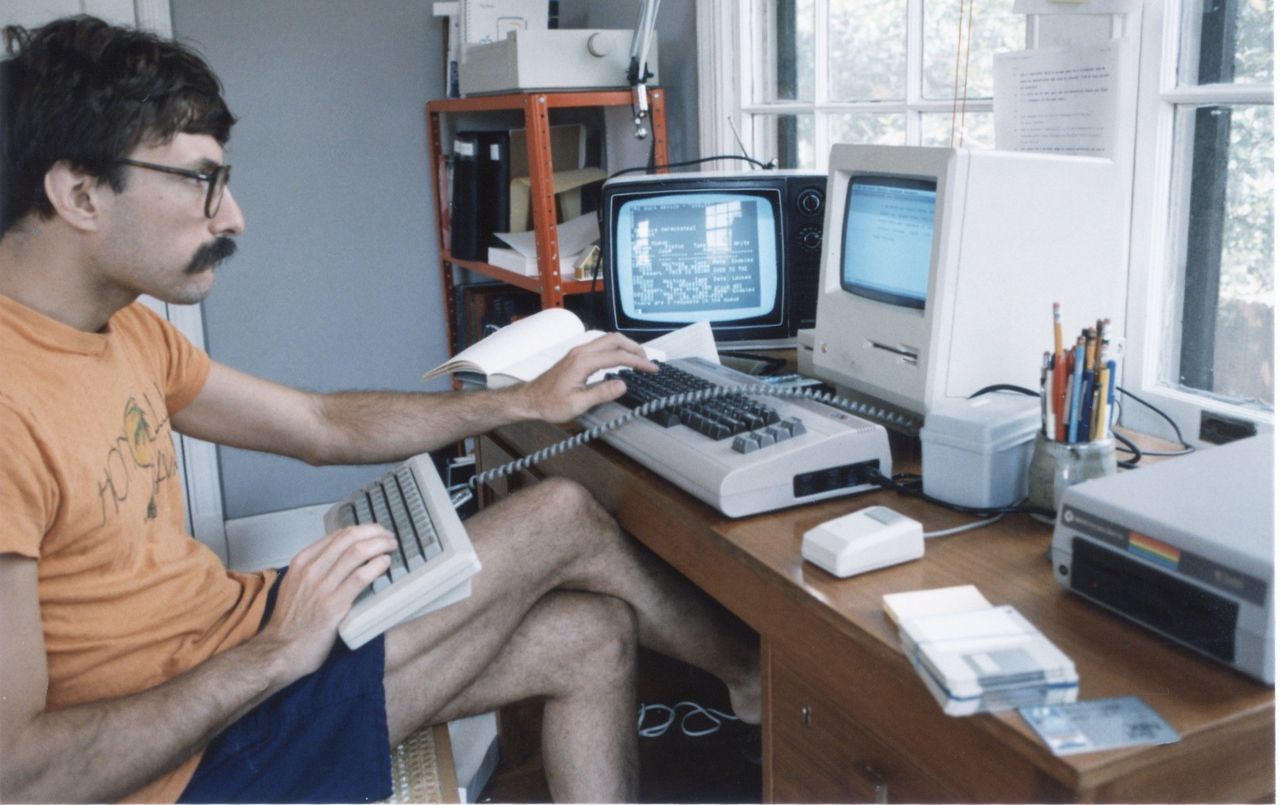 25 lat temu powstał internet, jaki znamy