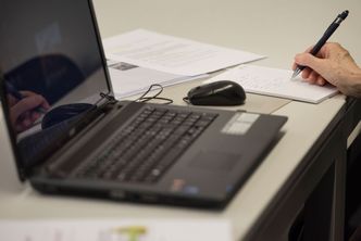 Informatycy łowieni są już tylko w sieci. Tradycyjne ogłoszenia odchodzą do lamusa