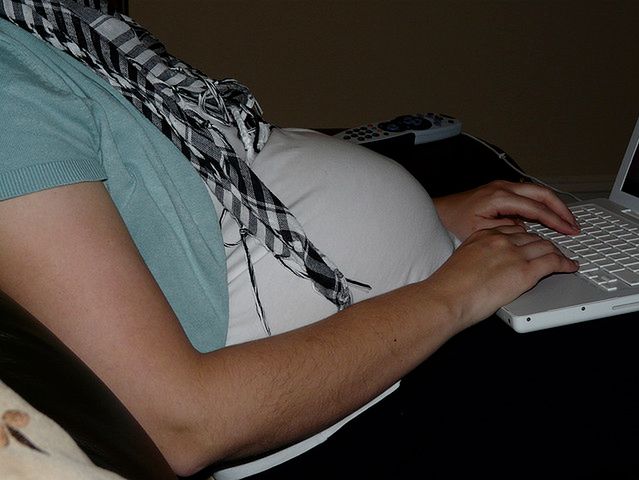 Praca przy komputerze w ciąży 