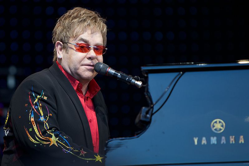 Elton John w "Nashville"! Zagra samego siebie