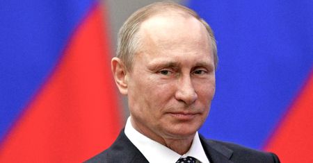 Władimir Putin zna się z prezesem Nord Stream 2 od prawie 30 lat. Rewelacje austriackiego dziennika