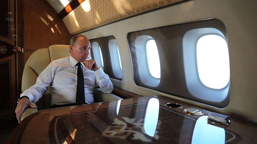 Rosyjscy piloci jak kamikaze. Byle Putinowi nie spadł włos z głowy