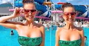 Maja Rutkowski eksponuje talię osy w skąpym bikini. Pokazała swój największy kompleks. Odważnie!