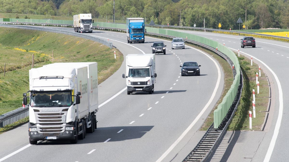 Do 2023 roku w branży transportowej będzie brakować 200 tys. wykwalifikowanych kierowców