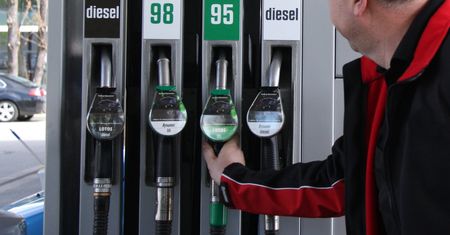 Ceny paliw pójdą w górę. Ropa najdroższa w tym roku