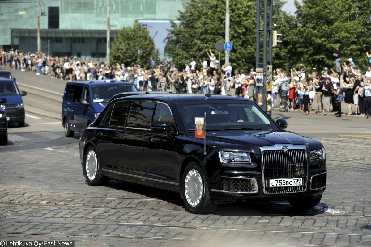 Putin pierwszy raz zabrał nową limuzynę poza Rosję. Pojawił się w niej w Helsinkach