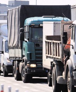 Kierowcy ciężarówek czekają na elektroniczny system opłat