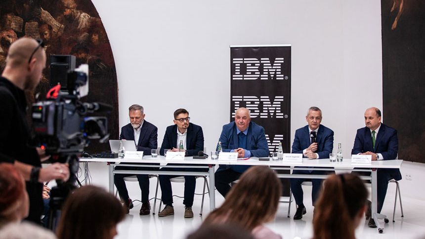 IBM Watson Assistant odpowie zwiedzającym na niemal każde pytanie, dotyczące obrazu "Raj". Wystawa będzie czynna do 26 kwietnia.