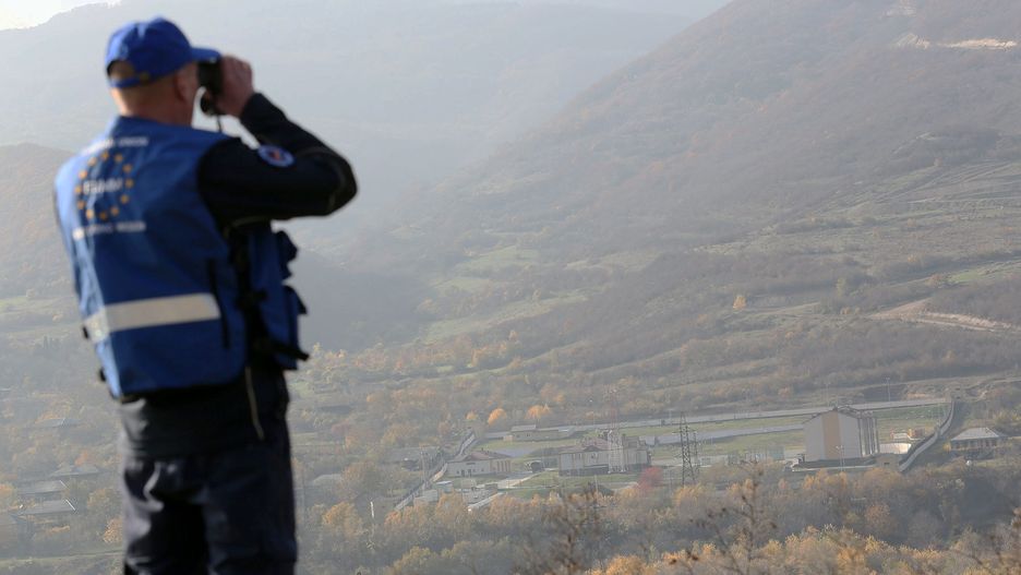 Punkt kontrolny przy granicy Gruzji z Osetią Południową w Odzisi