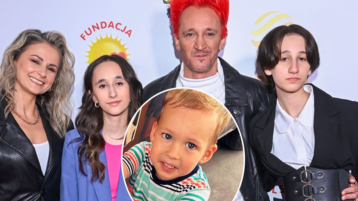 Michał Wiśniewski z synem na stacji benzynowej