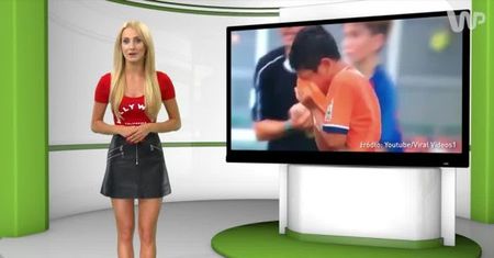 #dziejesiewsporcie: ten film chwyta za serce. Gracze Barcy pocieszali płaczących rywali