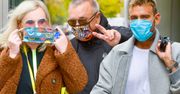 Rewia maseczek przed studiem "Dzień Dobry TVN": Dawid Woliński, Joanna Kurowska, Jerzy Owsiak