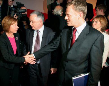 Debata Kaczyński-Tusk: ostatnia szansa dla niezdecydowanych