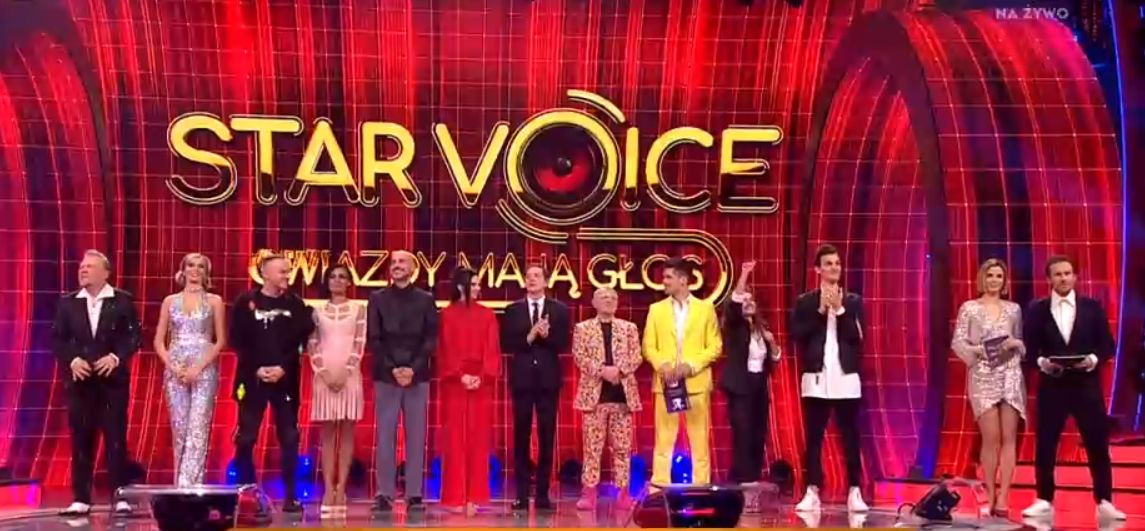 Uczestnicy i prowadzący programu "Star Voice".