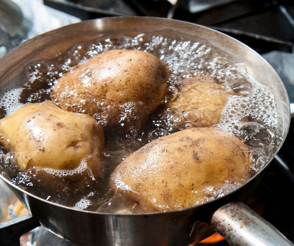 Patent babć na gorące jedzenie- Pyszności/ źródło: Canva