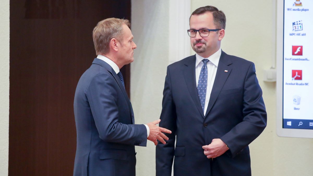 Donald Tusk ma stawić się przed komisją VAT 16 lipca. Dwa dni później mają się zakończyć przesłuchania świadków