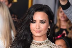 Demi Lovato zrezygnowała z bielizny i zrobiła furorę na rozdaniu Grammy 2017