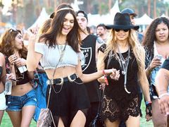 Stylizacje gwiazd z festiwalu Coachella