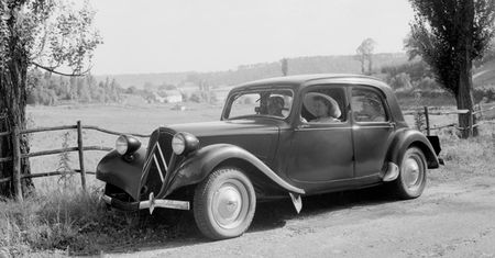 Citroën Traction Avant świętuje w tym roku swoje 80. urodziny