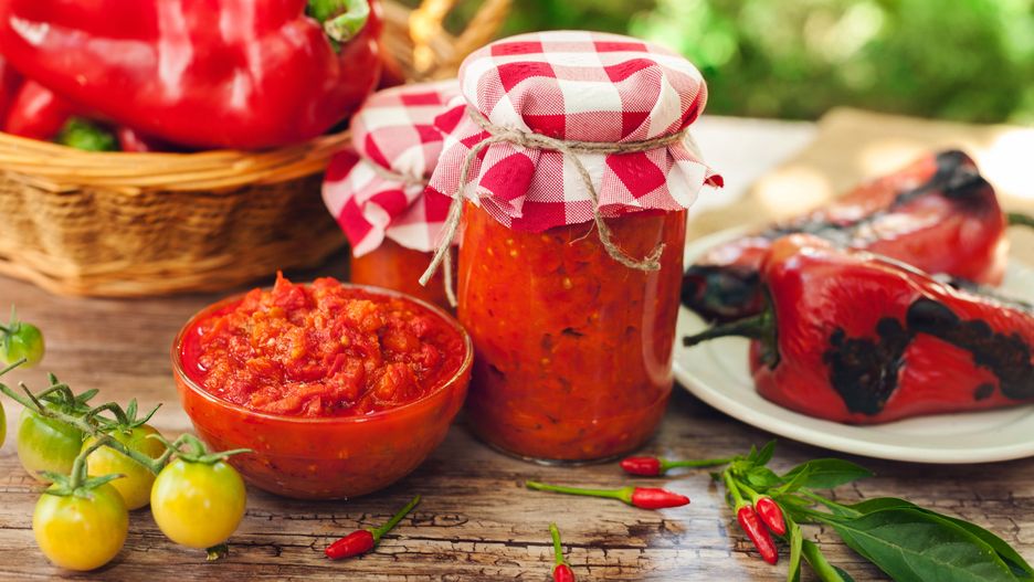 Przepis na ljutenicę według Jakuba Kuronia