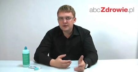 Jak założyć soczewki?