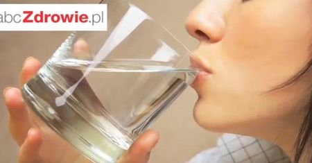 Domowe sposoby na gardło - ziołowe płukanki