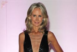 Lady Victoria Hervey z dekoltem po pępek. Ubrała się jak 20 lat temu