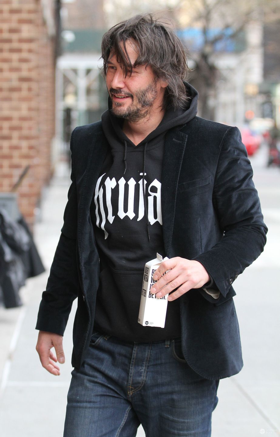 Keanu Reeves ustąpił miejsca kobiecie w metrze