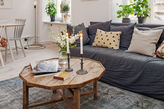 Zniszczona sofa? Jest na to prosty sposób...