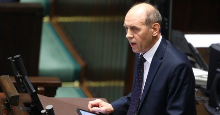 Szczęśniak: "To będzie koniec in vitro w Polsce". W Sejmie forsują skandaliczny projekt