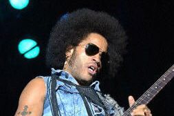 Lenny Kravitz zapłaci 330 tys. dol. za zapchany sedes?