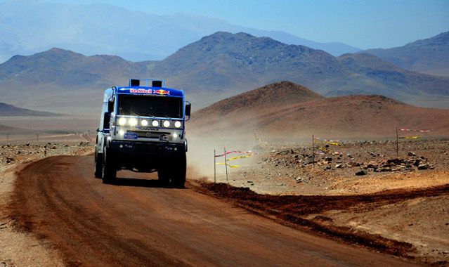 Rajd Dakar: problemy Polaków w drodze do Rosario