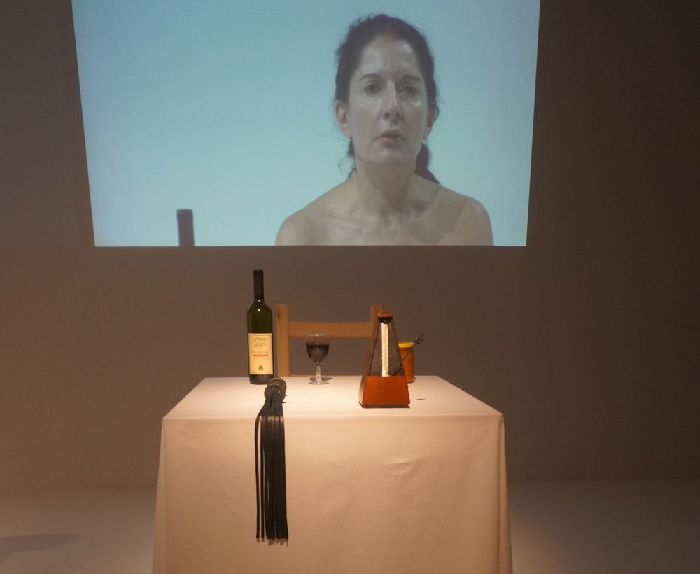 Marina Abramović podzieliła Polaków. Jedni się modlą, inni zachwycają