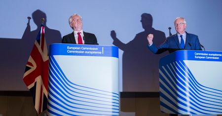 Brexitowa katastrofa coraz bliżej. Negocjacje z UE stoją w miejscu