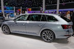 Skoda Superb Combi: mistrz przestrzeni