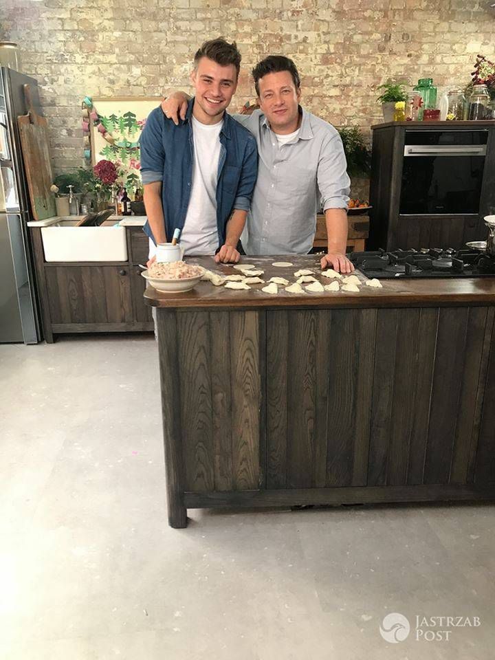 Damian Kordas gotuje z Jamie Oliver’em