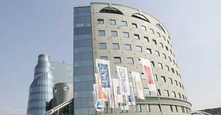 TVP trwoni miliony