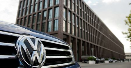 VW obiecał naprawę w UE swoich oszukujących aut z silnikiem Diesla