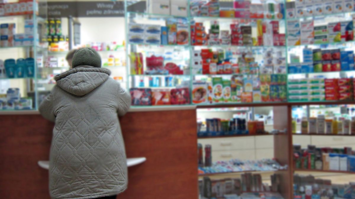 Dla aptek rozwiązaniem mogłaby być likwidacja nocnych dyżurów.