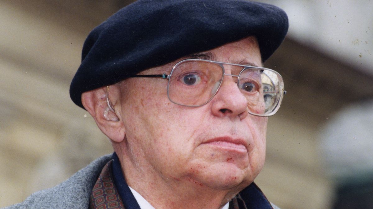 Stanisław Lem jest autorem m.in. powieści "Solaris", zmarł w 2006 r.