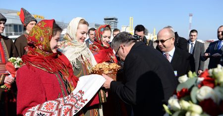 Komorowski i Poroszenko w Bykowni upamiętnią 75. rocznicę Zbrodni Katyńskiej
