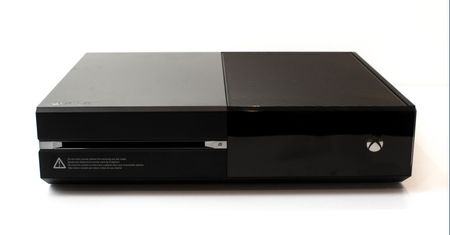 10 milionów konsol Xbox One trafiło do...sklepów