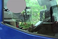 #dziejesiewmoto [86]: jechał TIR-em i czytał książkę oraz dwa poważne wypadki