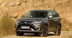 Mitsubishi Outlander 2016: ładniejszy, cichszy i lepszy